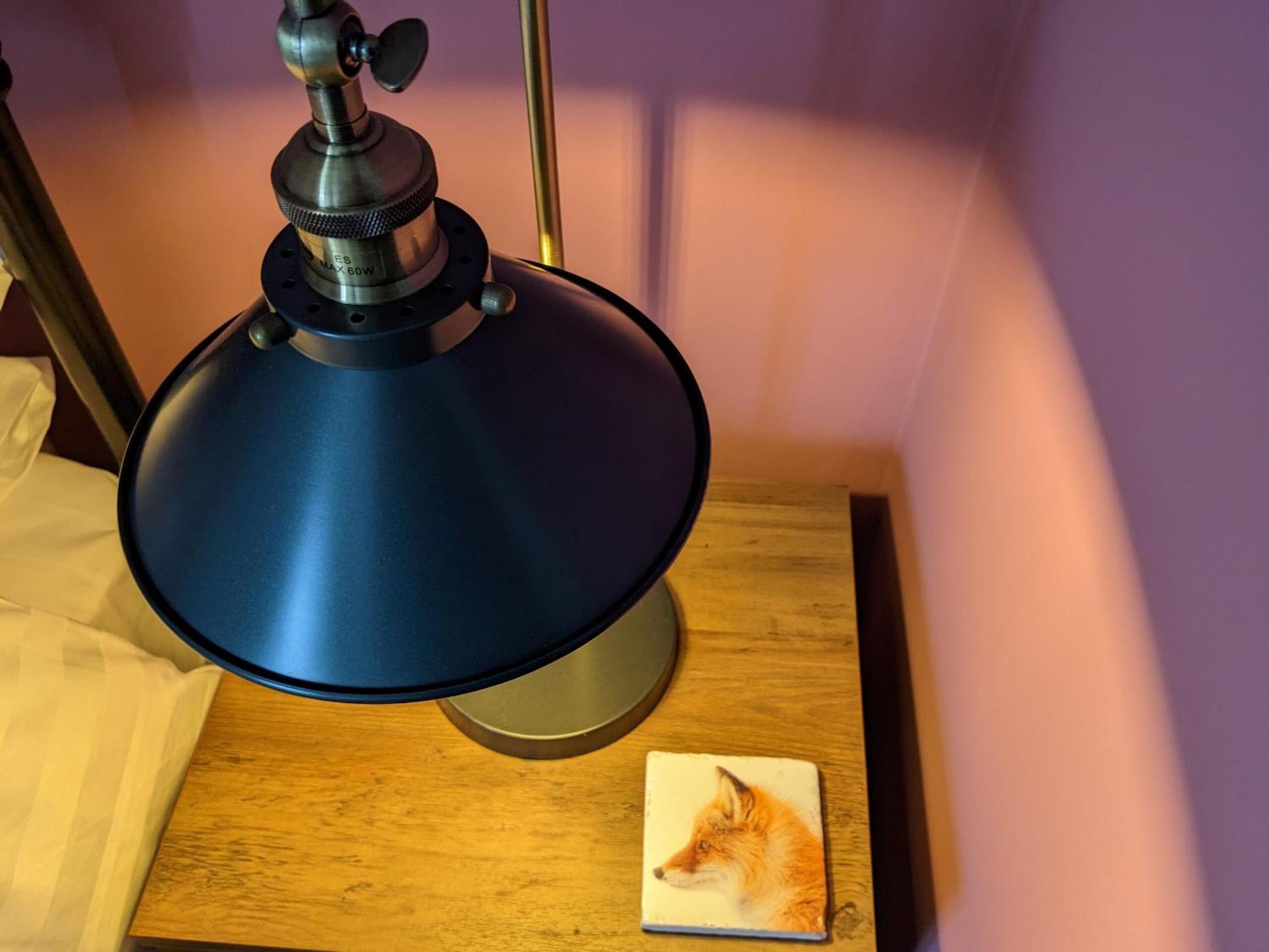 Cowpers Oak Bed & Breakfast Olney Room photo